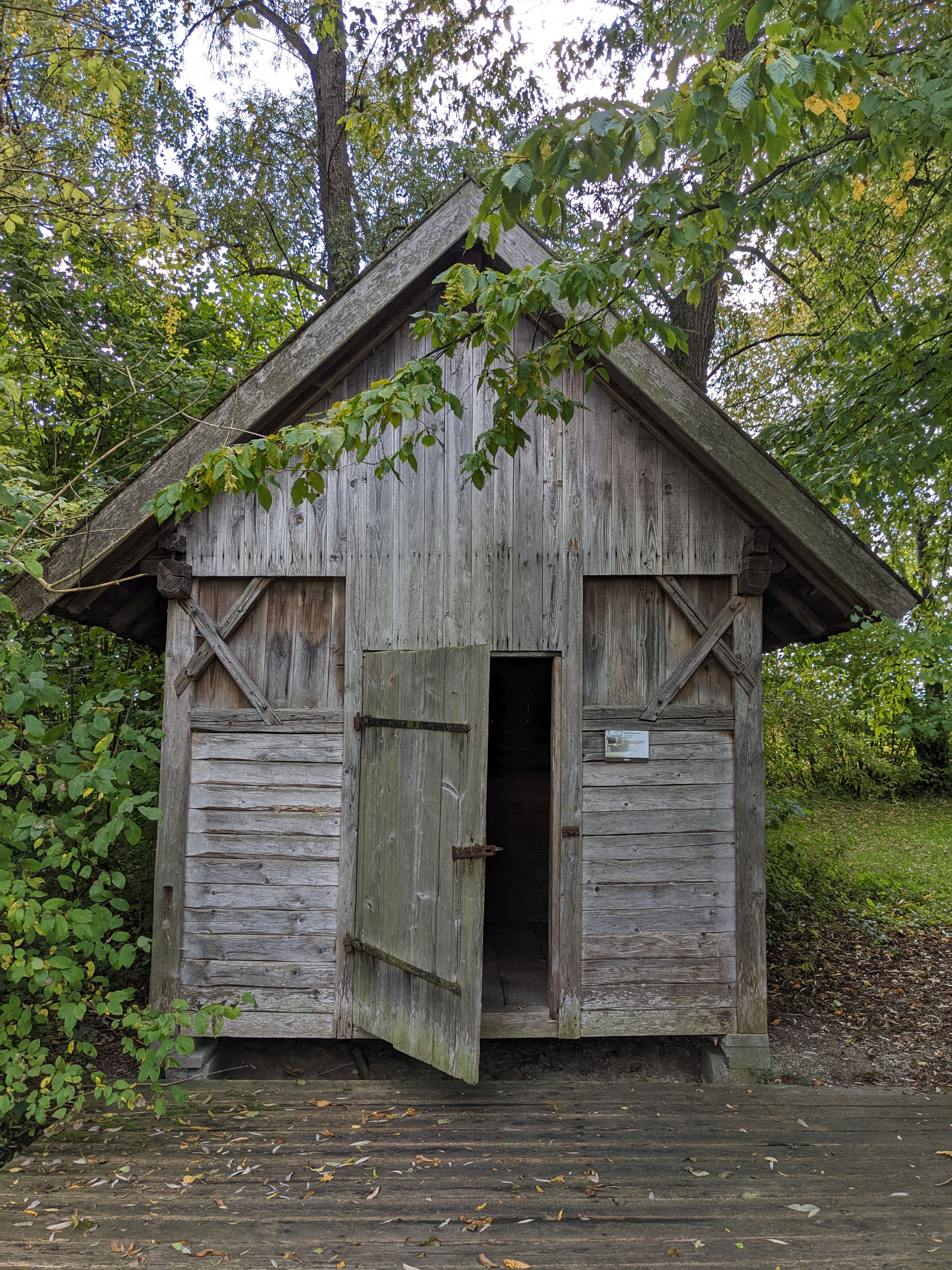 04_Schuppen_Jakobrettenbach.jpg