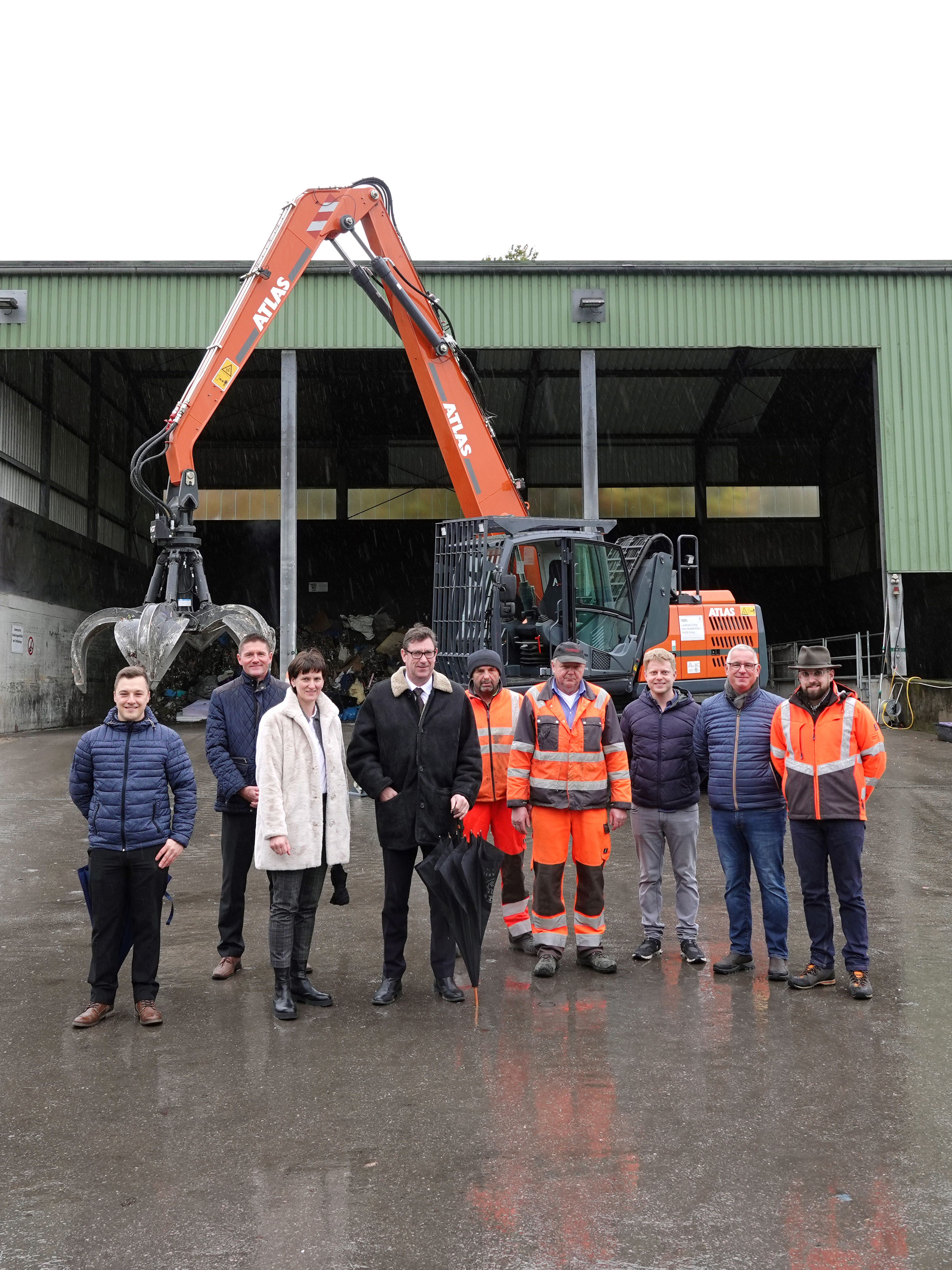  Spatenstich für die Neugestaltung der Müllumladestation Isen