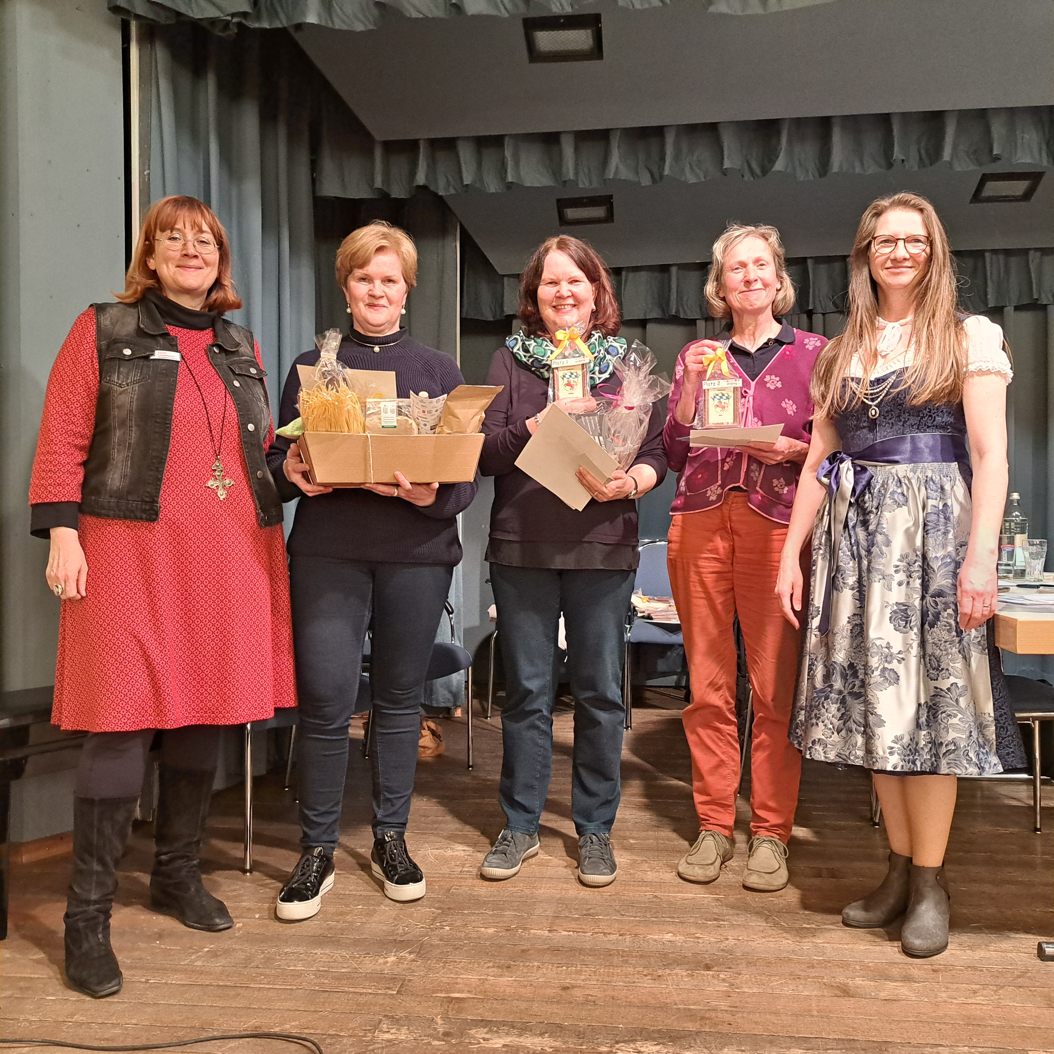 Schafkopfturnier für Frauen im Fischer's Seniorenzentrum