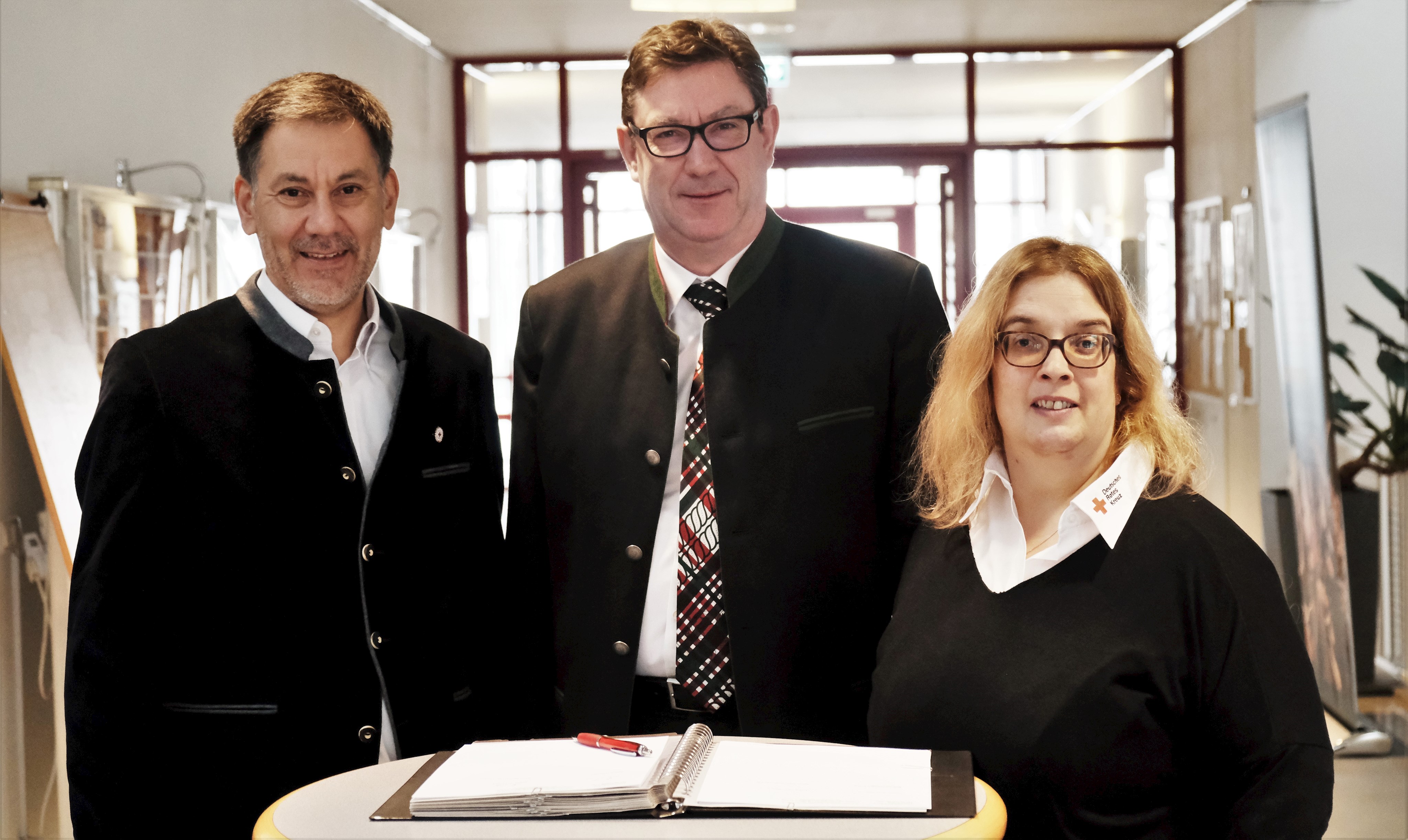 Leider haben wir keine weiteren Informationen zu diesem Link. Wir arbeiten daran und bitten um Ihr Verständnis.