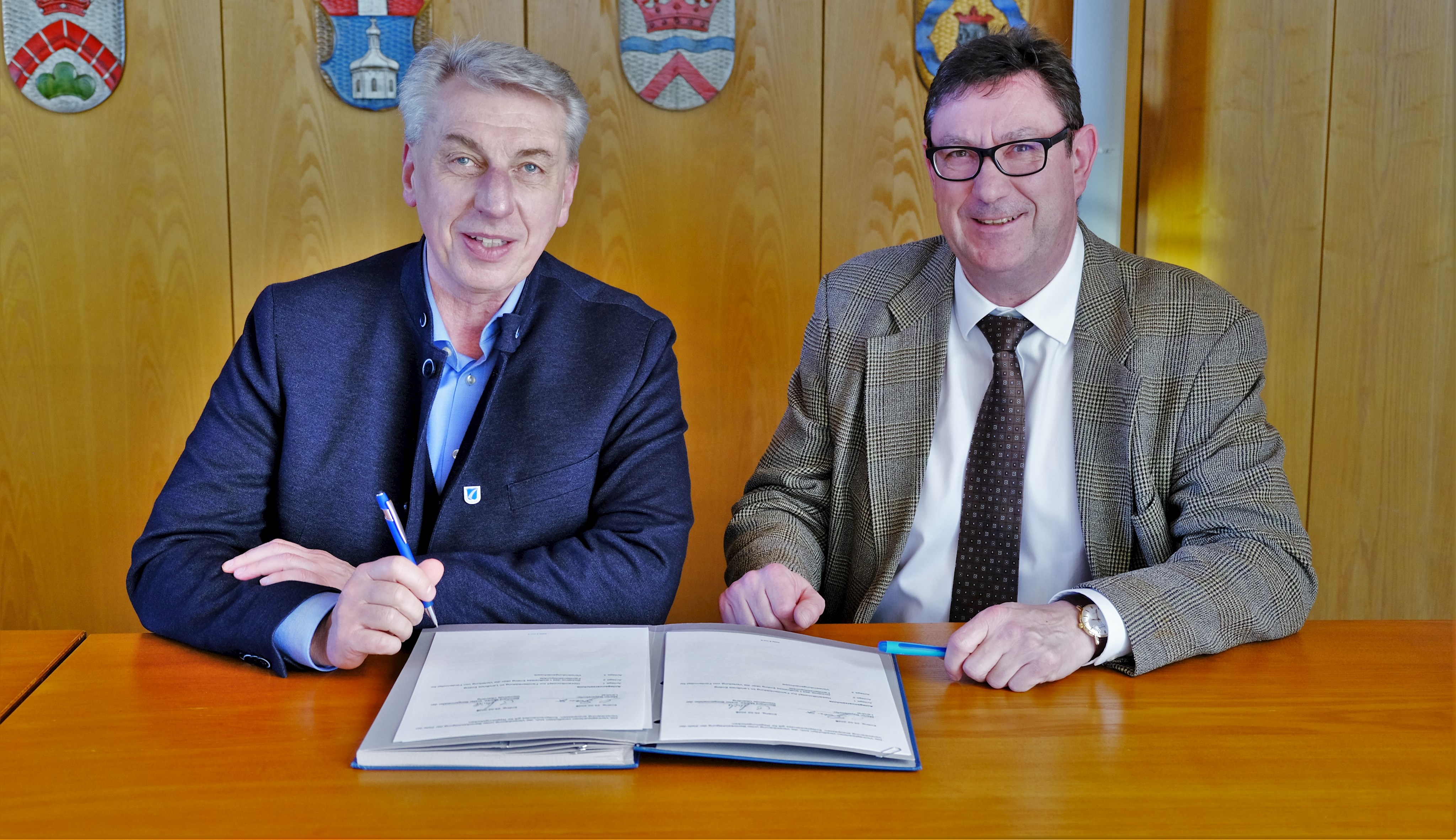 Leider haben wir keinen Alternativtext zu diesem Bild, aber wir arbeiten daran.