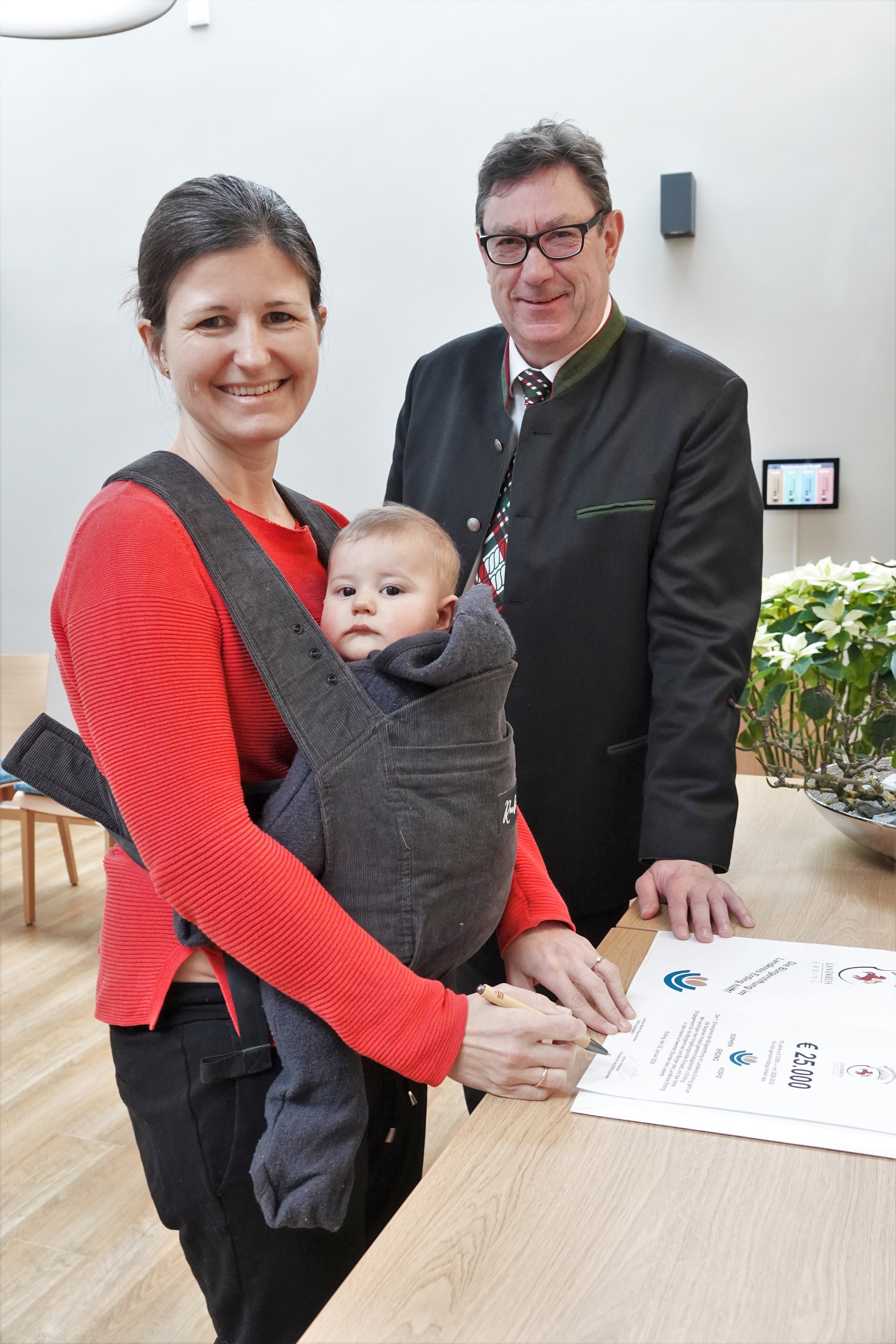 Leider haben wir keinen Alternativtext zu diesem Bild, aber wir arbeiten daran.